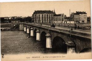 CPA ROANNE - Le Pont et le Quai de la Loire (263312)