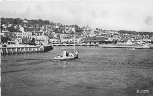 BR28680 Deauville l entree du port ship bateaux france