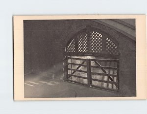 Postcard Traitors Gate St. Thomas Tower Of London England