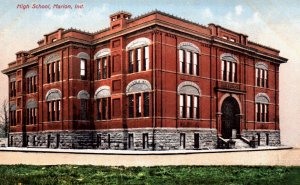 Marion, Indiana - A view of the Marion High School - c1908