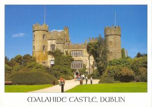 BR87601 malahide castle dublin ireland