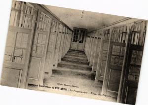 CPA Sanatorium de Pen-Bron - La Pouponniere - Boxes des Enfants (222239)