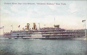 Hudson River Day Line Steamer Hendrick Hudson New York