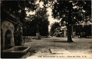 CPA BEAUCHAMP - Place des Fetes (107695)