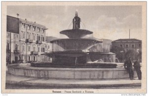 Teramo , Abruzzo,  Italy , 1900-10s : Piazza Garibaldi e Fontana