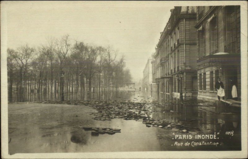 Paris - Inonde Flood - Rue de Constantine Real Photo Postcard c1910