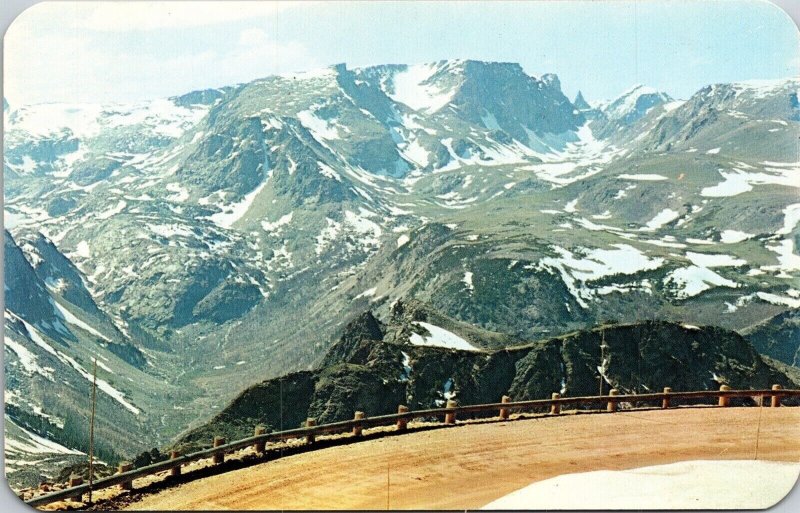 Beartooth Mountains Highway US 12 Yellowstone Park Montana Chrome Postcard 