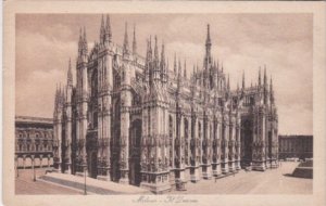 Italy Milano Il Duomo