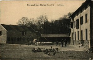 CPA VERNEUIL-sur-SEINE - La Ferme (246581)