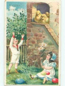 Divided-Back CHILDREN AT EASTER SCENE Great Postcard AA1842