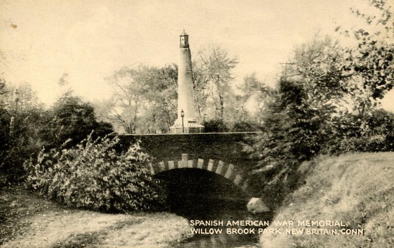 CT - New Britain. Willow Brook Park. Spanish American War Memorial