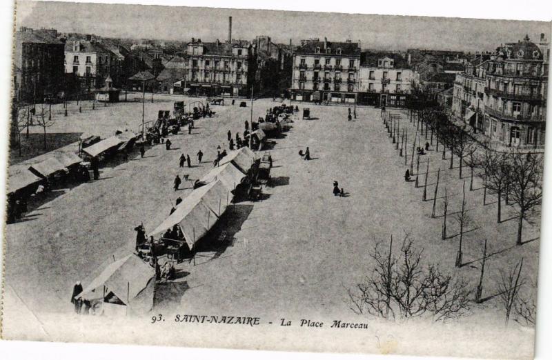 CPA St-NAZAIRE - La Place Marceau (222399)