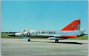 Airplane U.S. Air Force Convair F-102A Delta Dagger Supersonic Aircraft Postcard