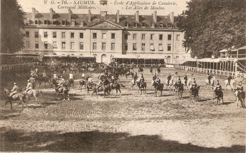 Ecole d'Aplication de Cavalerie. Carrousel Militaire Old vintage French Postca