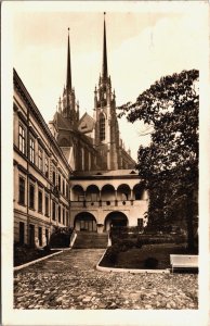Czech Republic Brno Dom z Nadvori Musea Vintage RPPC C273