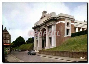 Modern Postcard Ypres Menin Gate Memorial of Heroes British