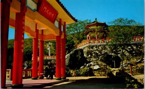 Postcard The Yuen Yuen Institute at Cheung Wan, Kowloon