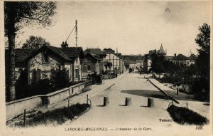 CPA LAROCHE-MIGENNES - L'Avenue de la Gare (658742)