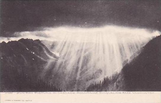 Washington Snoqualmie Pass Sun Ray Picture In Cascade Mountains