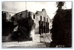 c1940s The Alame And Courtyard Entrance San Antonio Texas TX RPPC Photo Postcard