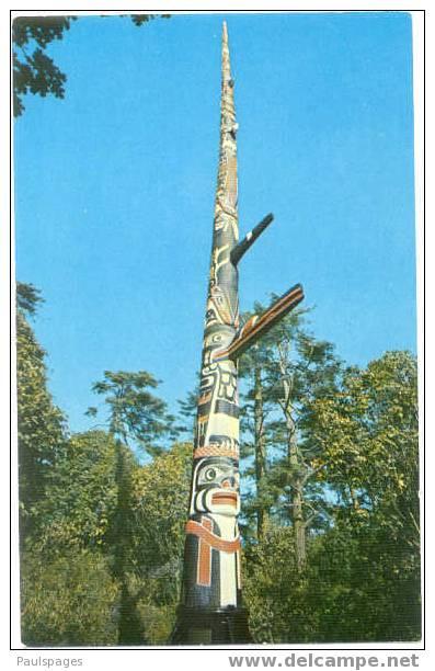 World's Tallest Totem Pole Beacon Hill Park Victoria British Columbia BC, Chrome