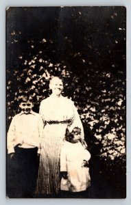 RPPC Lady w/Young Boy & Disinterested Girl AZO 1904-1918 ANTIQUE Postcard 1418
