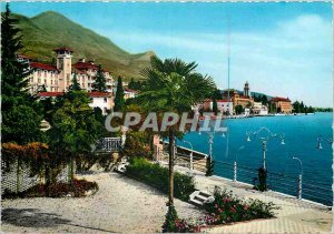 Postcard Modern Gardone Riviera Lake Garda