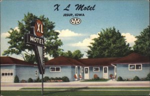 Jesup IA XL Motel Linen Roadside Postcard