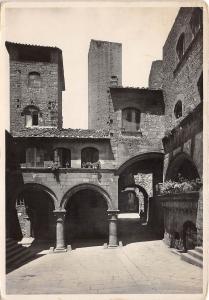 B6312 Italy Viterbo Piazza S Pellegrino 1939