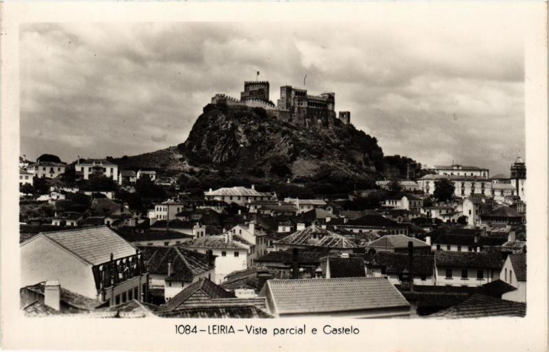 CPA Leiria- Vista parcial e Castelo, PORTUGAL (760828)