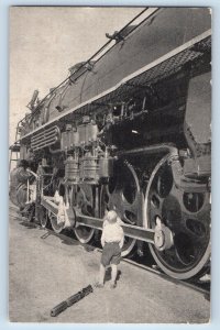 Northern Pacific Postcard New Roller Bearing Power Locomotive North Coast