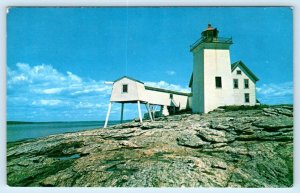 WEST SOUTHPORT, ME Maine ~ HENDRICK'S HEAD LIGHTHOUSE c1950s  Postcard