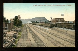 dc575 - FORT WILLIAM Ontario 1913 CPR Train Station & Yards  Postcard
