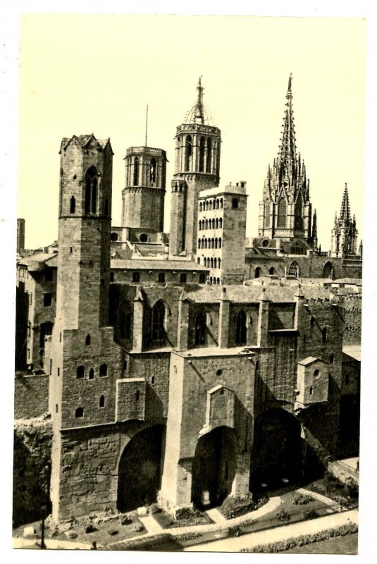 Spain - Barcelona. Art Museum   *RPPC