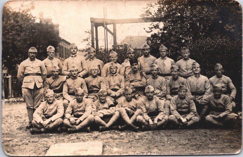 World War 1 Military Soldiers Group WW1 RPPC 05.26