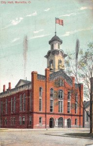 J34/ Marietta Ohio Postcard c1910 City Hall Building 68