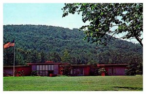 Postcard HOUSE SCENE Marietta Georgia GA AR3227