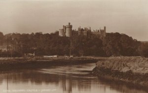 Sussex Postcard - View of Arundel Castle    RS23156