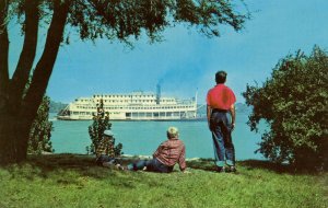 Steamer Gordon Greene on the Mississippi River