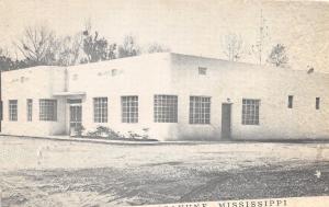 D91/ Picayune Mississippi Postcard 1952 Walker's Cafe Roadside