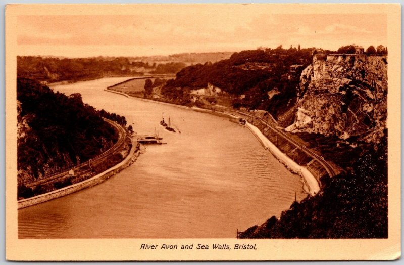 River Avon And Sea Walls Bristol England EN Attractions Postcard