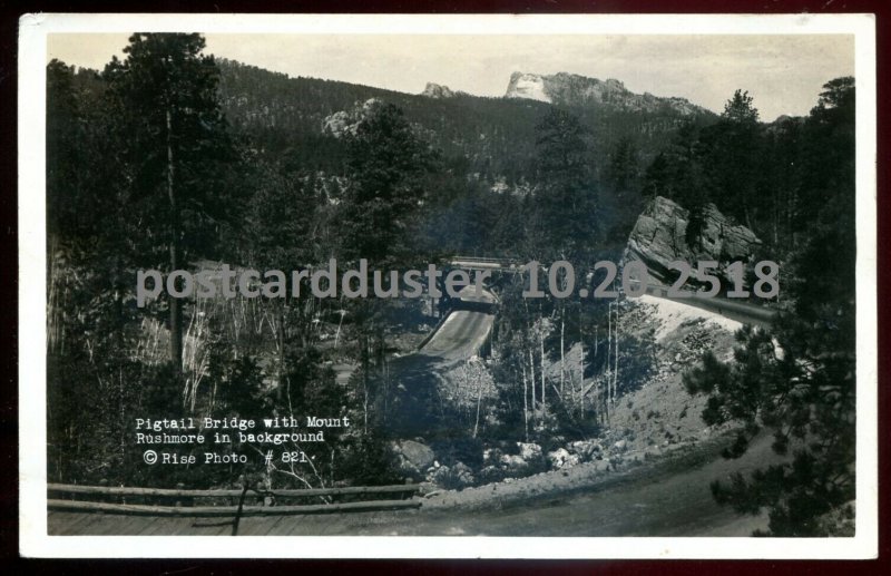 h3591 - CUSTER SD 1950s Pigtail Bridge. Mount Rushmore. Real Photo Postcard