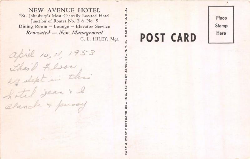 ST  JOHNSBURY VERMONT~NEW AVENUE HOTEL~ISLAND STOP LIGHT POSTCARD 1930-40s AUTOS