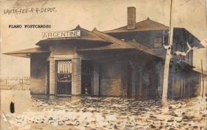 ARGENTINE, KANSAS SANTA-FE TRAIN DEPOT-EARLY 1900'S RPPC REAL PHOTO POSTCARD