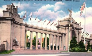 1930s TORONTO PRINCES GATE CANADIAN NATIONAL EXHIBITION LINEN POSTCARD P34