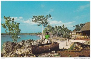 Lali drum , Yanuca Island Resort , Fiji , 40-60s