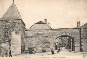 Vintage Postcard 1910's La Porte Bouliere Gate Langres France FR