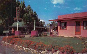 Will Rogers Court Motel Highway 50 Montrose Colorado postcard