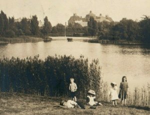 C.1910 Kids Hotel Malmo Park Lake Pond Slottsparke RPPC Real Photo Sweden P110