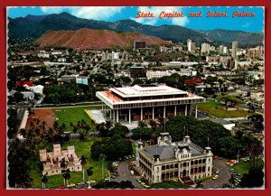 Hawaii - State Capitol & Iolani Palace - [HI-140X]